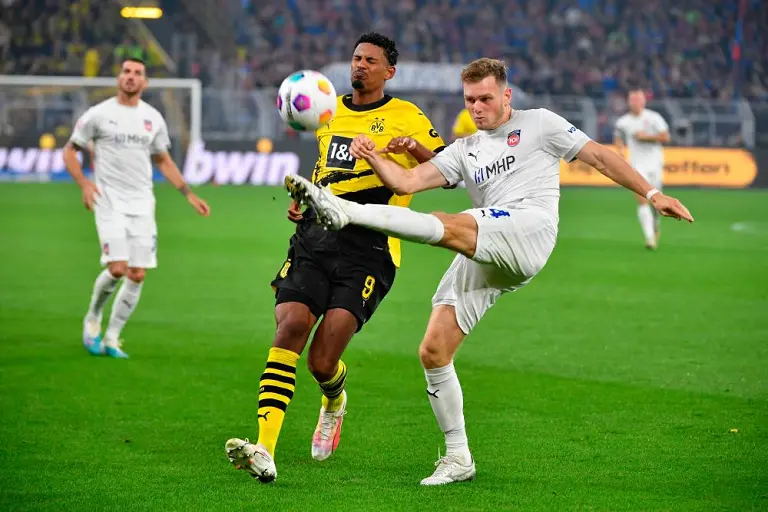 Chuyên gia bóng đá dự đoán trận đấu Dortmund vs Heidenheim 